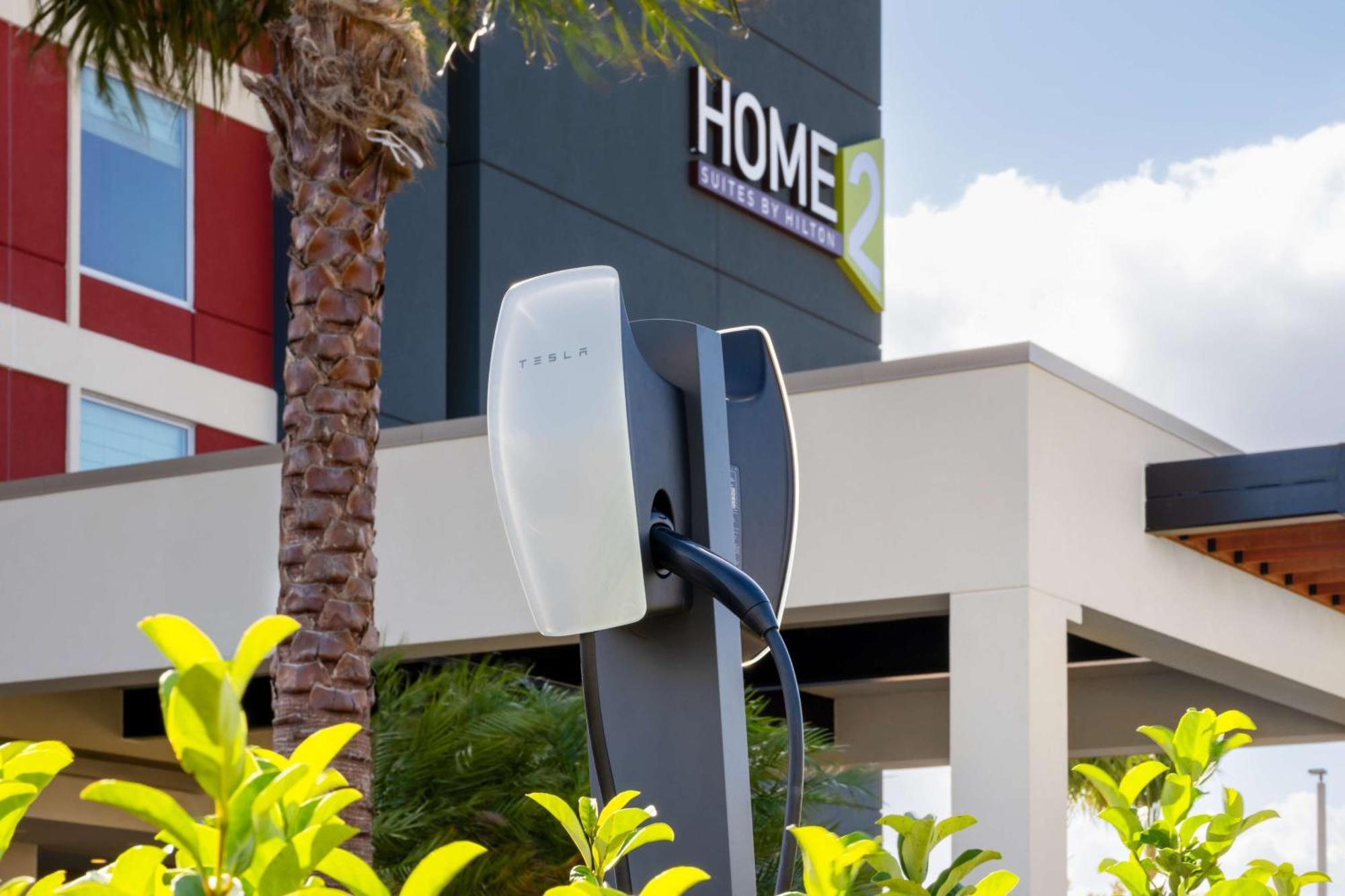 Home2 Suites By Hilton Уинтър Хевън Екстериор снимка