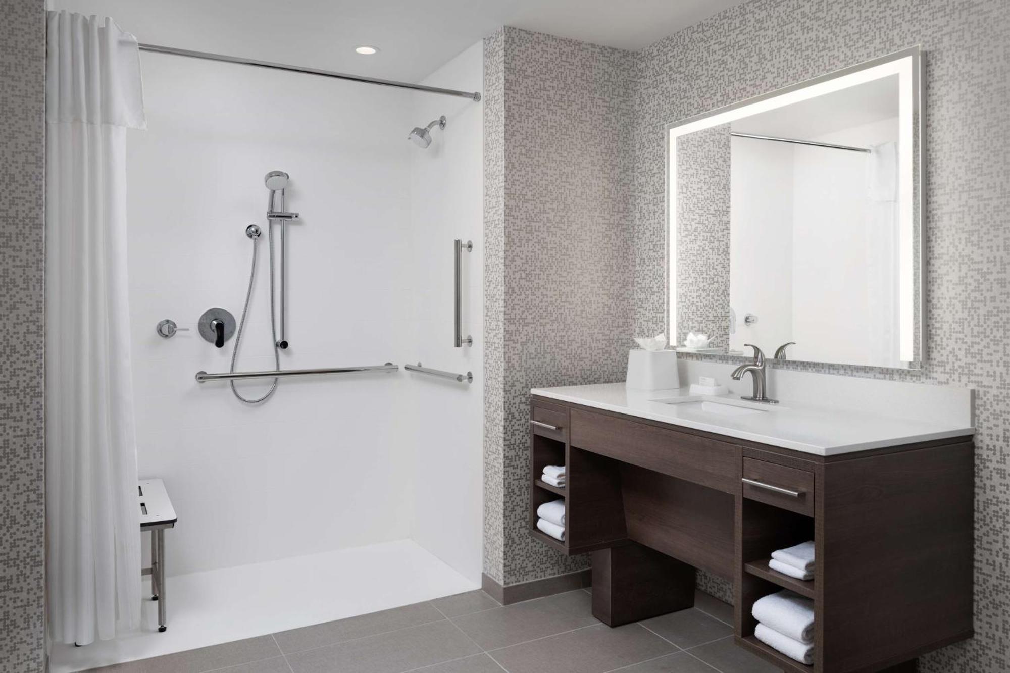 Home2 Suites By Hilton Уинтър Хевън Екстериор снимка